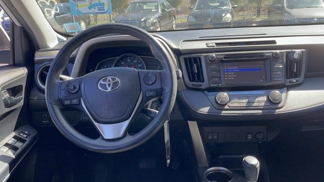 2014 Toyota RAV4 AWD 4dr XLE (Natl)